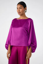 Ursa 2 Top