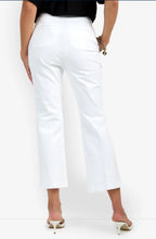 Lulu Pant