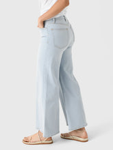 Le Palazzo Crop