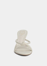 Heidi Heel