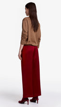 Cropped Pleated Trouser