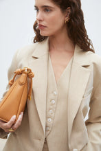 Dwen Blazer