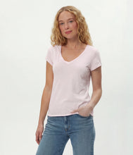 Baxter V-Neck Tee