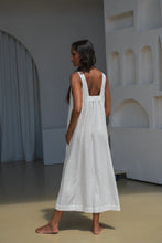 Iris Linen Dress